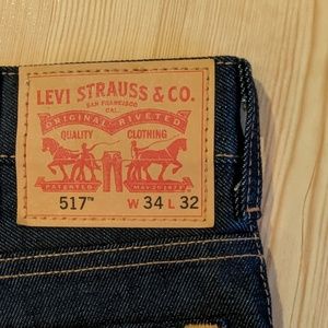 Levi's 517 34x32 Bootcut Dark Wash